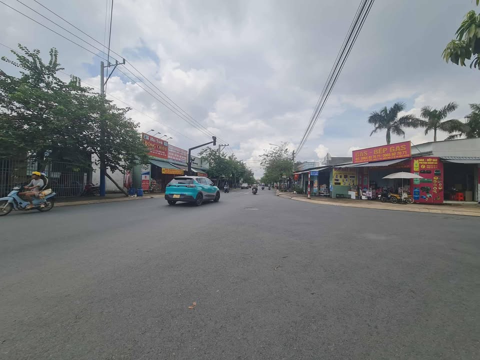 Đất nền Dĩ An 240m² giá 7.2 tỷ - Phù hợp xây biệt thự, kho xưởng