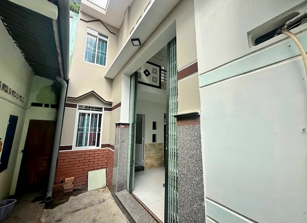 Nhà 2 tầng hẻm cạn Hàn Mặc Tử Ghềnh Ráng 43m² giá 1 tỷ - Thiết kế đẹp lung linh!