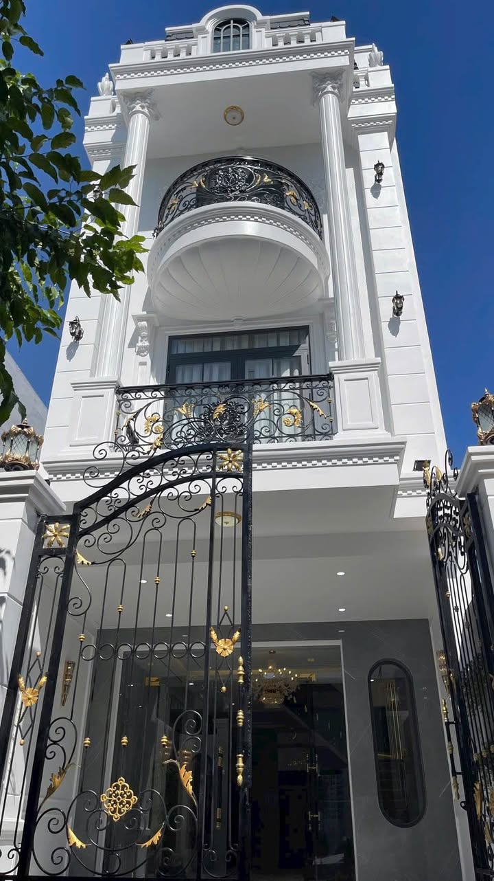 Nhà phố đẳng cấp K1, Phan Rang 90m² giá 5.95 tỷ - Sẵn sàng vào ở ngay!