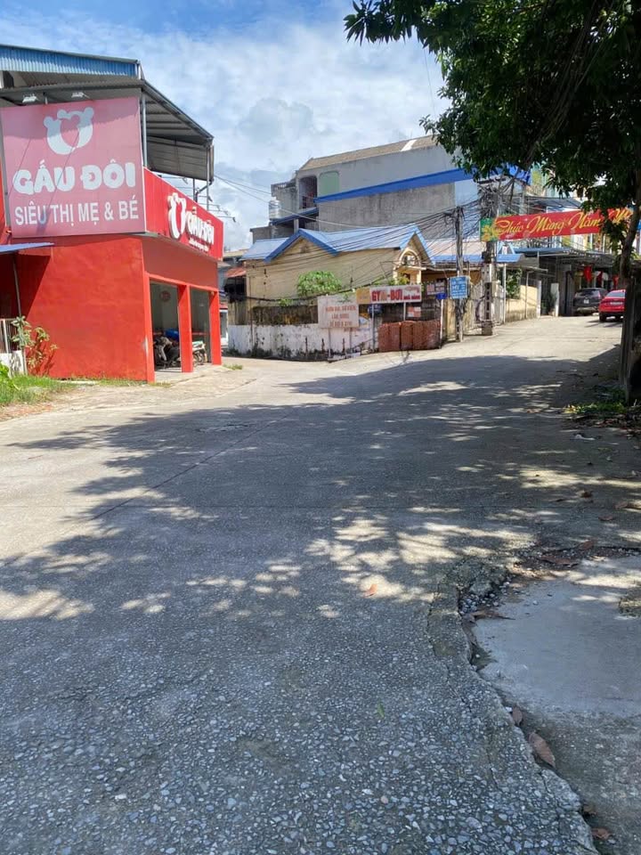 Đất nền Hương Sơn, Thái Nguyên 170m² giá 2 tỷ - Vị trí đắc địa, khu dân cư sầm uất!