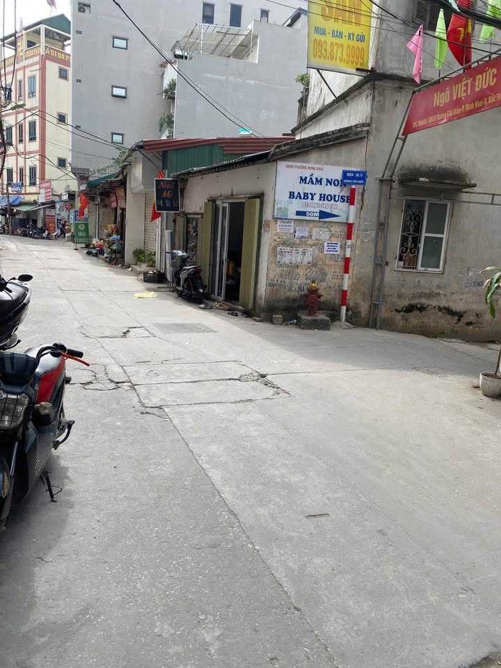 Nhà 4 tầng tại Minh Khai, Nam Từ Liêm 55m² - Vị trí đắc địa, ô tô đỗ cửa!