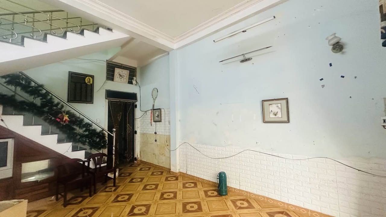 Nhà 2 tầng tại Hoàng Diệu, Hải Châu, 201m² giá 8 tỷ - Cơ hội đầu tư tốt!