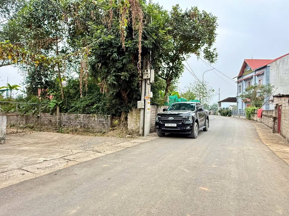 Đất nền 950m² tại An Hoà, Ba Vì - Giá bán gấp, sổ đỏ chính chủ!