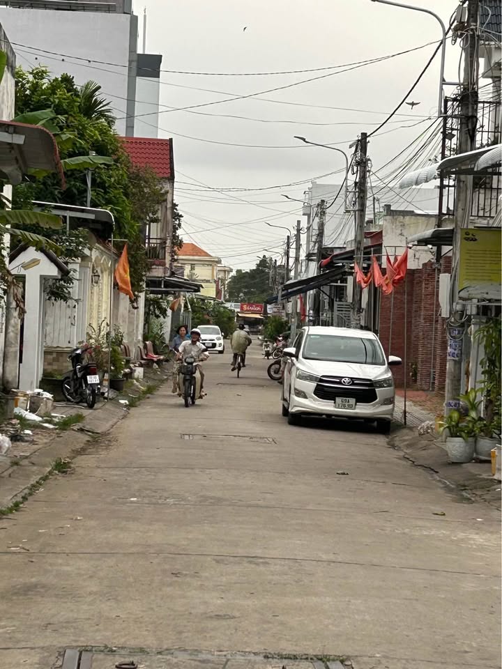 Đất thổ cư 319m² đường Cao Triều Phát, Cà Mau - Giá chỉ 2.85 tỷ!