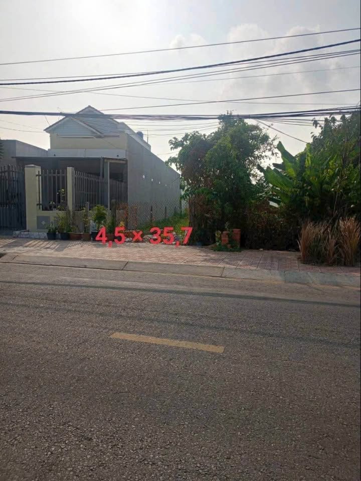 Đất thổ cư mặt tiền đường Nguyễn Cửu Vân, Tân An 158m² giá 3.2 tỷ - Cơ hội đầu tư hấp dẫn!