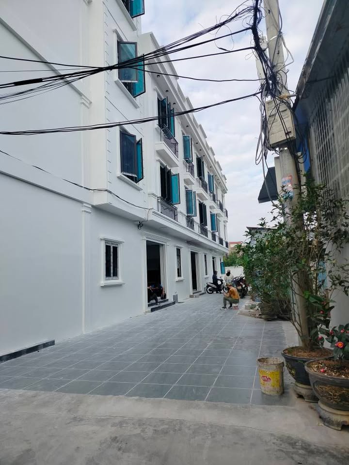 Nhà 3 tầng 40,6m² Đường Trần Phương - Văn Đẩu - Kiến An chỉ 2,3 tỷ - Sẵn sàng vào ở!