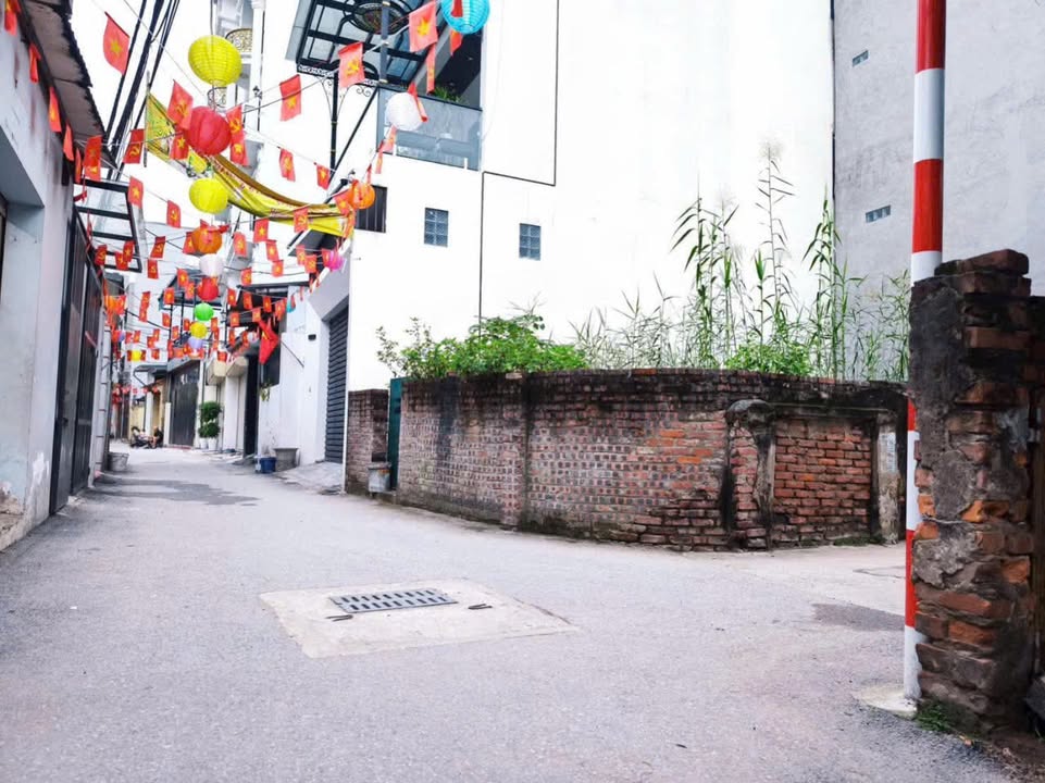 Đất lô góc Xuân Đỉnh 80m² giá 20 tỷ - Gần công viên Hòa Bình!