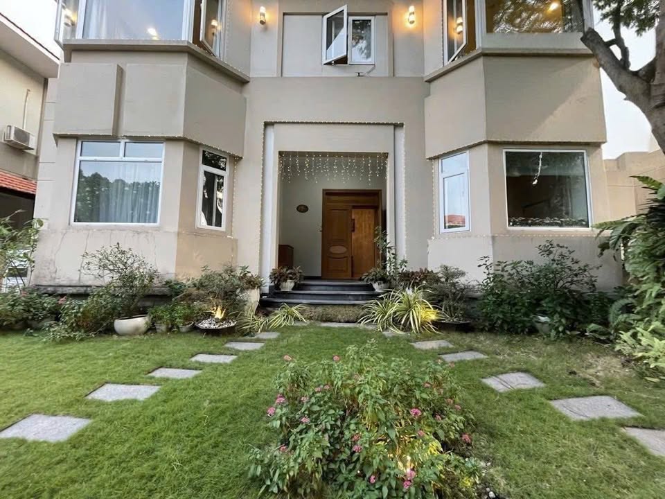 Bán villa Phú Gia - Phú Mỹ Hưng 317.3m² giá 110 tỷ - Không gian sống đẳng cấp!