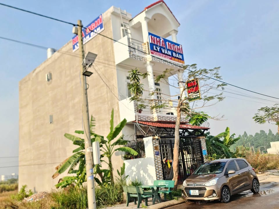 Bán đất Đức Hòa 90m² giá 1.8 tỷ - View sông mát mẻ, chính chủ