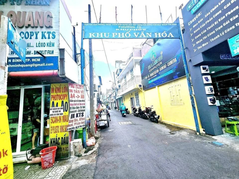 Bán đất lớn + nhà 1/ Trường Chinh, Tân Bình 592m² - Cơ hội đầu tư tuyệt vời!