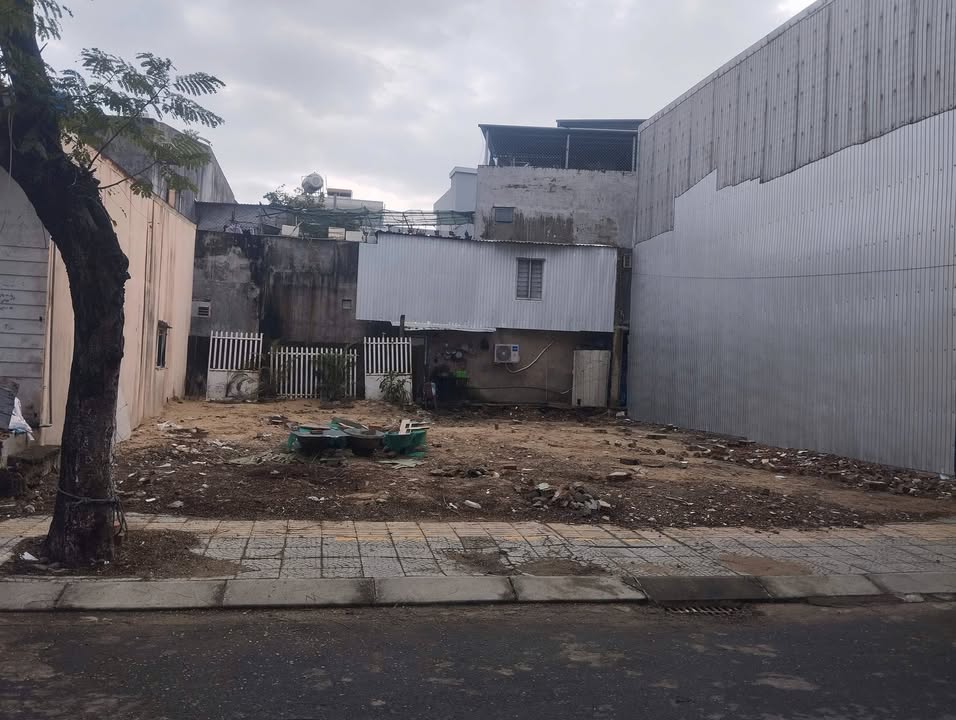 Đất nền đường Nguyễn Huy Chương, Sơn Trà, Đà Nẵng 76m² - Gần biển, giá tốt thương lượng!