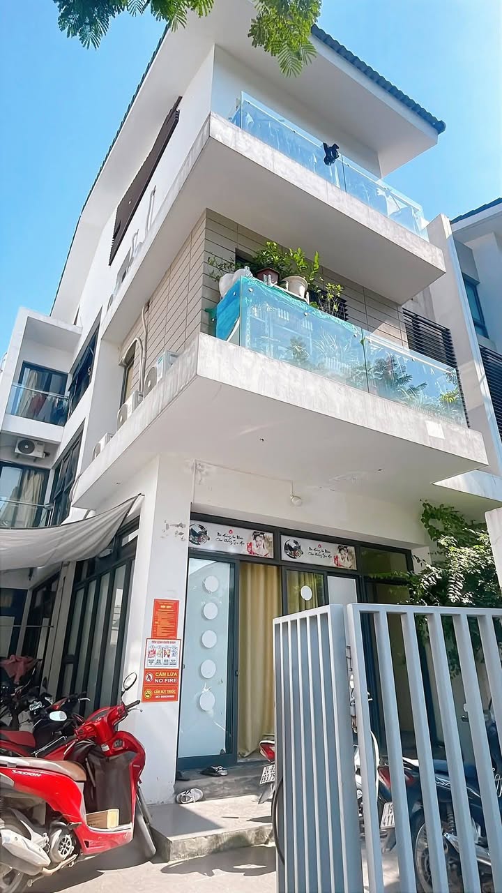 Biệt thự An Vượng Villa Hà Đông 177m² giá 40 tỷ - Thiết kế sang trọng, cho thuê 50 triệu/tháng!