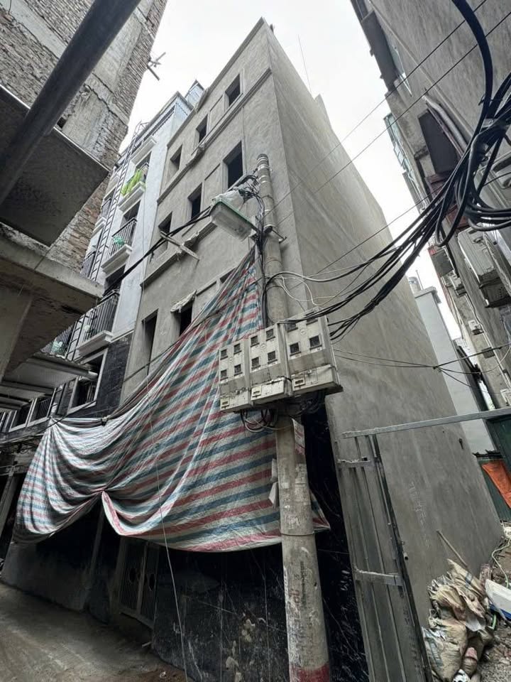 Nhà lô góc Trần Quốc Vượng, Cầu Giấy 40m² giá 9.99 tỷ - Đầu tư sinh lời ngay!