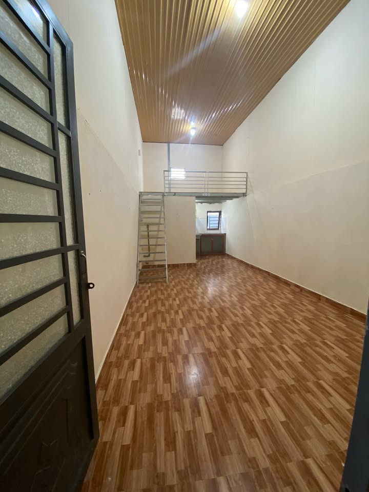 Phòng trọ Đập1 Nguyên Tử Lực, Đà Lạt 35m² chỉ 1.8 triệu - Không gian sống lý tưởng!