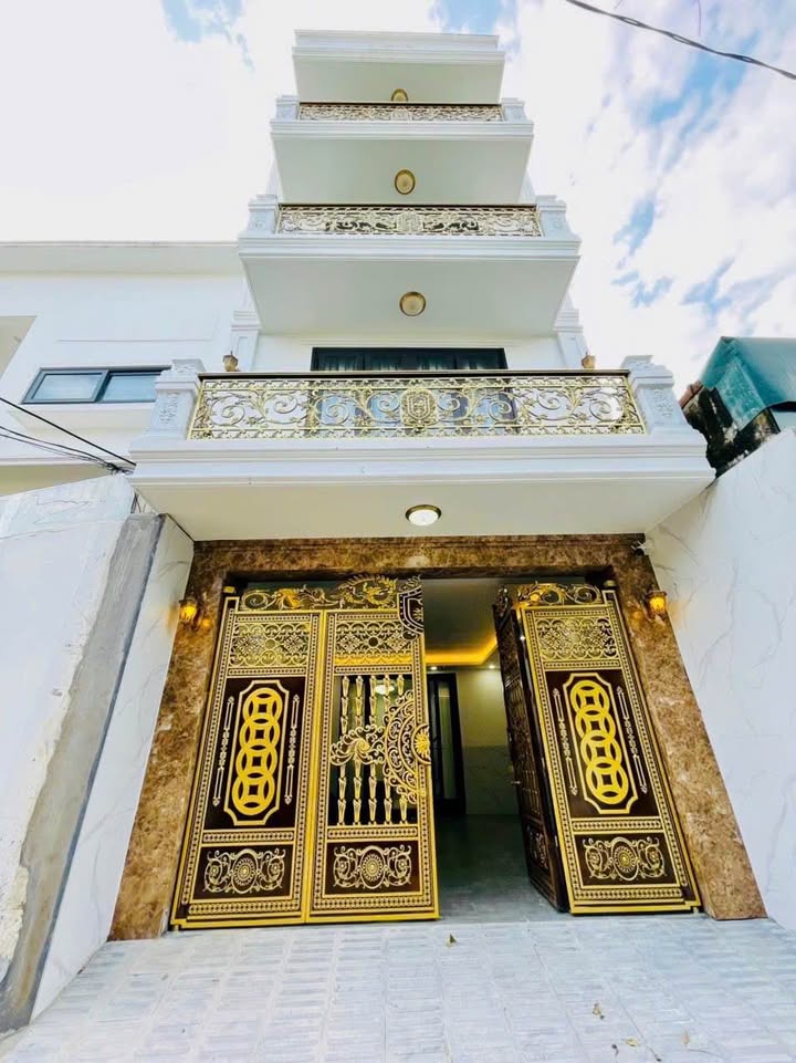 Nhà 4,5 tầng Trần Thanh Mại, Huế 55m² giá 3 tỷ - Pháp lý đầy đủ, ô tô vào tận nơi!