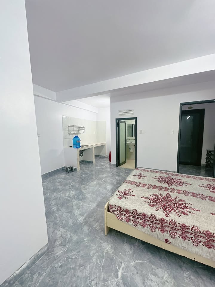 Phòng cho thuê Trần Khánh Dư Đà Lạt 2,7 triệu - Có ban công và bếp riêng!