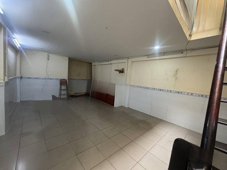 Nhà nguyên căn Sơn Cang, Quận Tân Bình 100m² giá 12 triệu - Khu dân cư yên tĩnh!