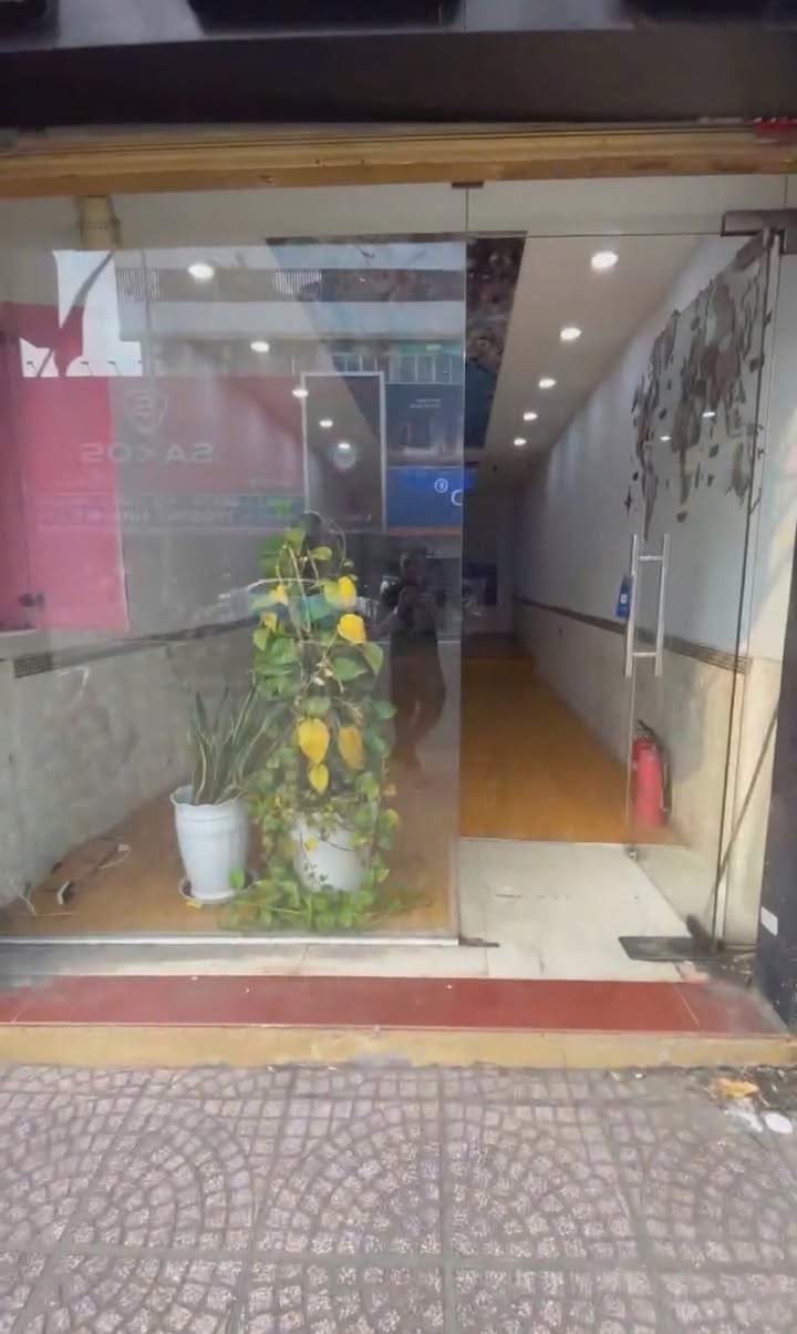 Mặt tiền Hoàng Văn Thụ, Tân Bình 50m² - Địa điểm kinh doanh lý tưởng!