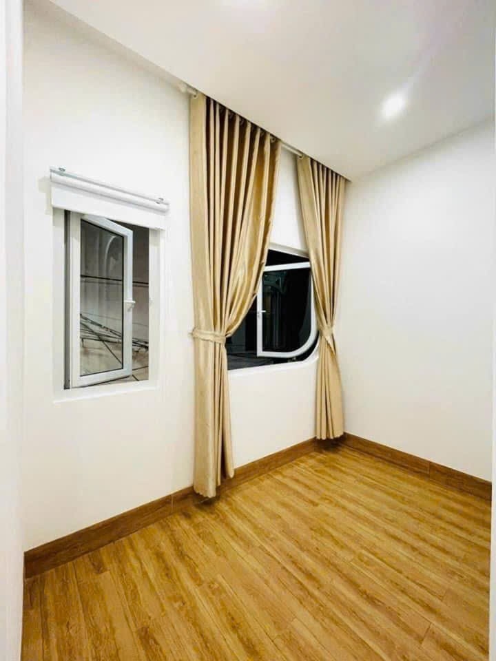 Nhà 2 tầng Cù Chính Lan, Thanh Khê 68m² giá 4.65 tỷ - Phong thủy tốt, sẵn sàng ở ngay!