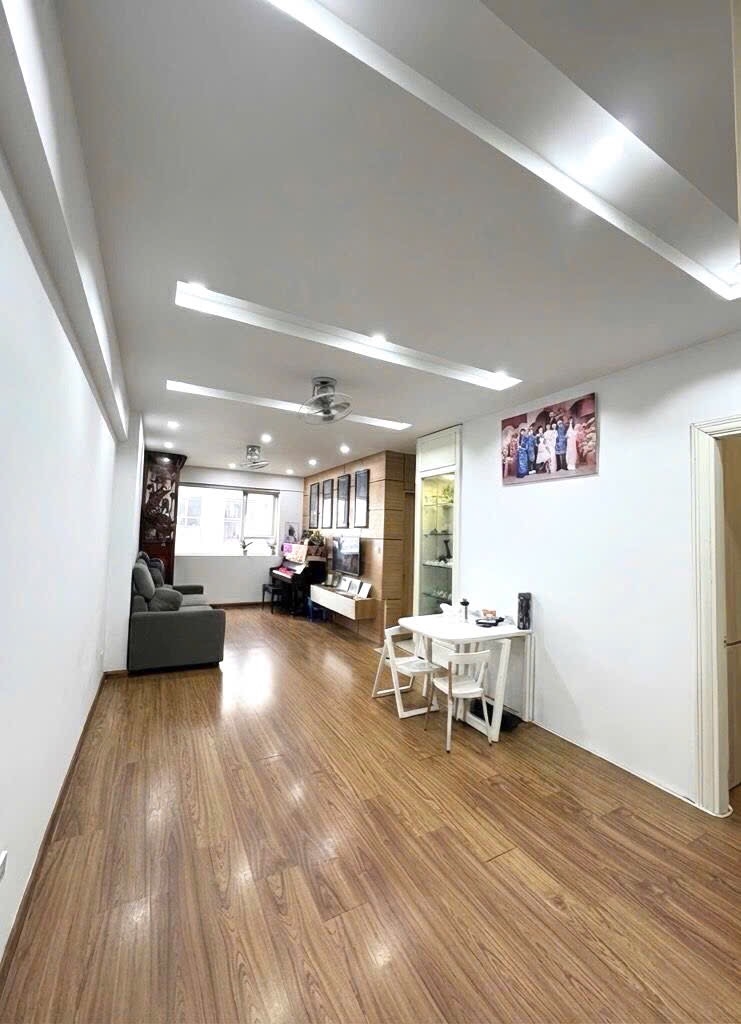 Căn hộ 90m² Phường Khương Trung - Giá 8 tỷ - Cực đẹp, thoáng sáng, 3 phòng ngủ