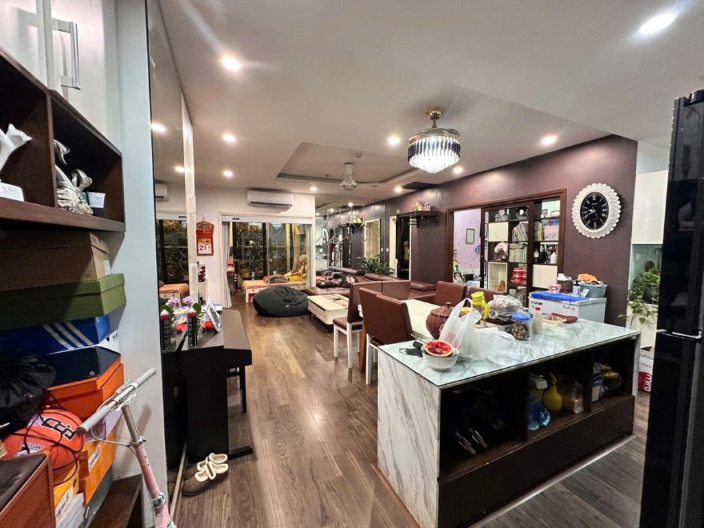 Nhà mặt phố Phan Kế Bính 40m² giá 26 tỷ - Đầu tư sinh lời cao!