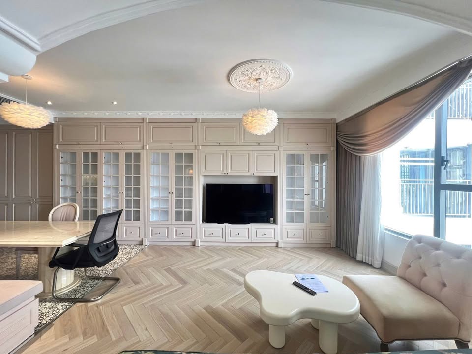 Căn hộ The Tresor Quận 4 90m² giá 28.5 triệu - Sẵn sàng vào ở ngay!