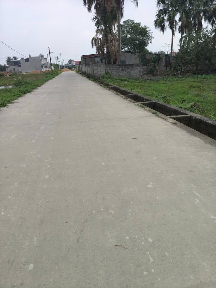 Đất thổ cư 468m² tại xã Vạn Thắng, huyện Nông Cống - Giá chỉ 1.3 tỷ VND!