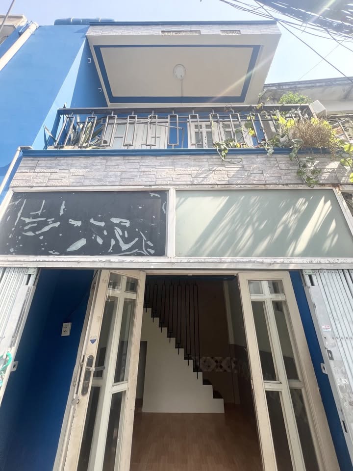 Nhà hẻm Quang Trung, Gò Vấp 20m² giá 2.5 tỷ - Đối diện Coopmart, dọn vào ở ngay!