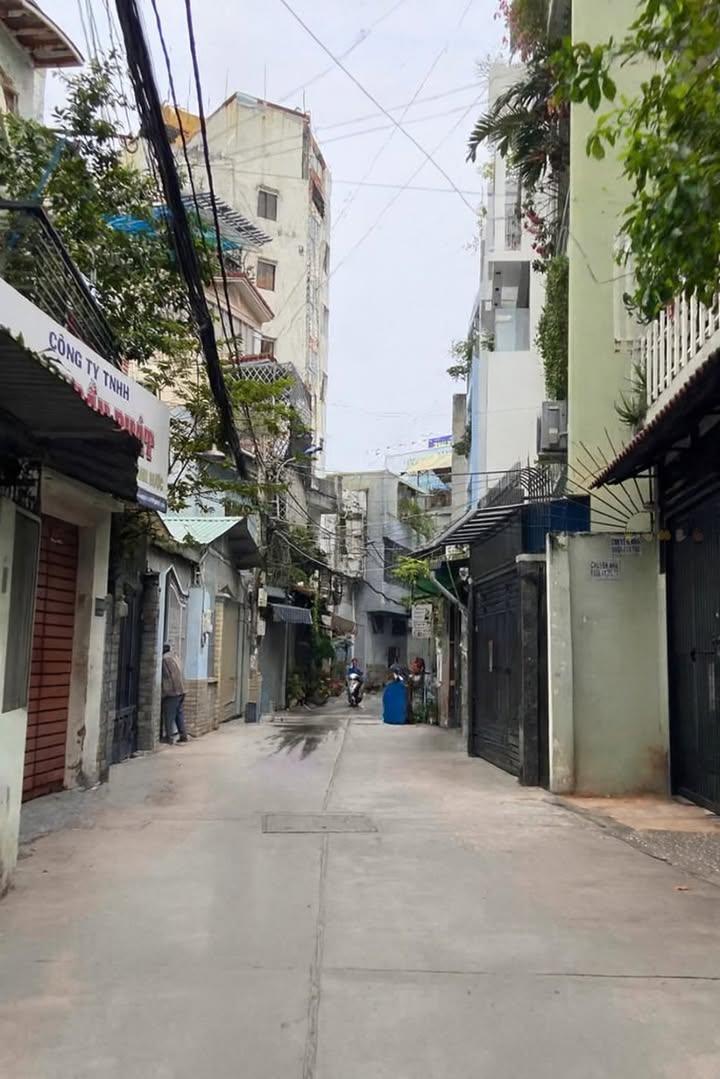 Nhà 4 tầng quận Tân Bình 56m² giá 8.3 tỷ - Cơ hội sở hữu không thể bỏ qua!