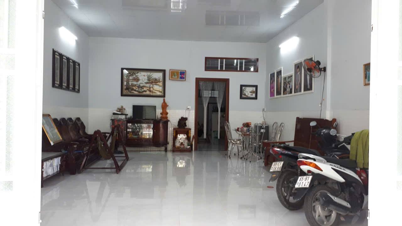 Nhà trệt KDC Hưng Phú, Cái Răng, 120m² giá 4.3 tỷ - Sổ hồng chính chủ