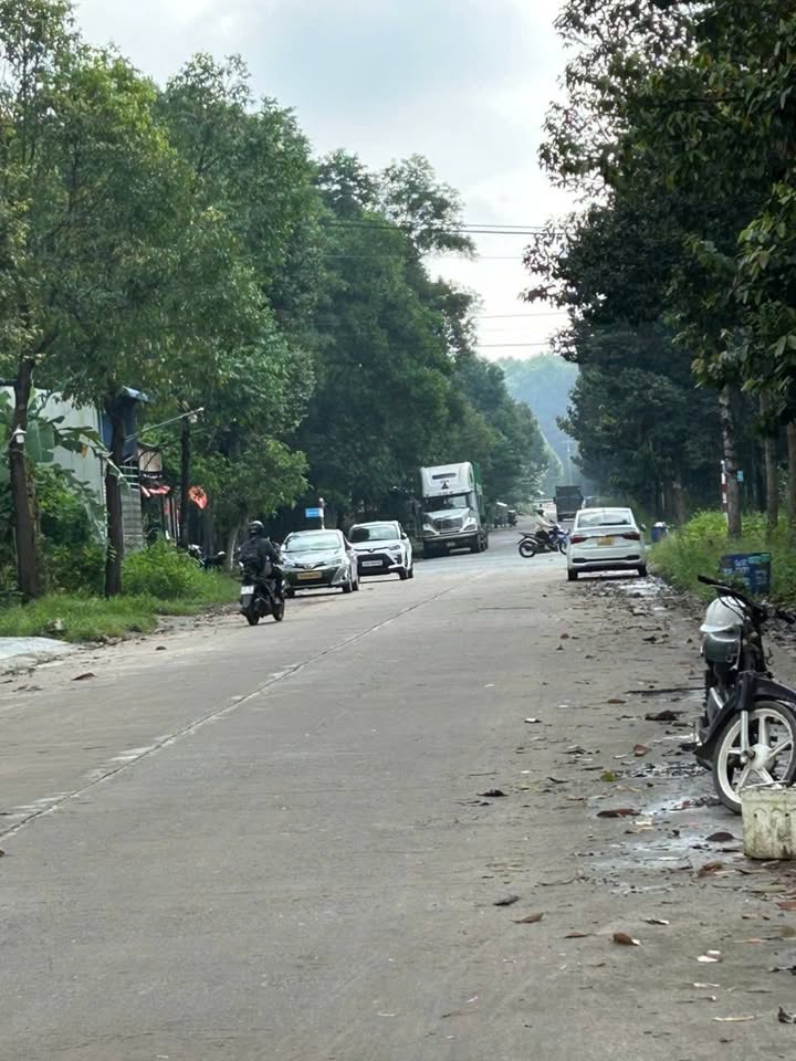 Nhà 1 trệt 1 lầu đường KK3, Thới Hoà 100m² giá 2.5 tỷ - Sẵn sàng hoàn thiện!