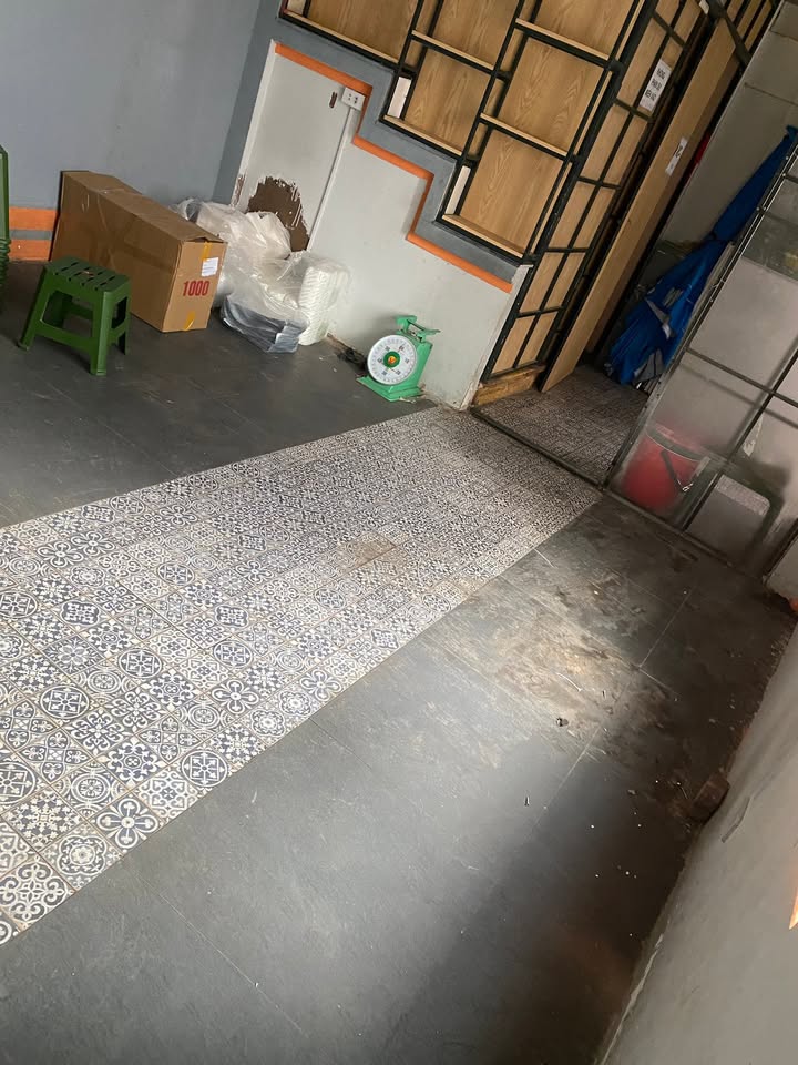 Cho thuê mặt bằng Hoàng Ngân, Cầu Giấy 30m² giá 7 triệu - Lô góc ô tô vào tận nơi!