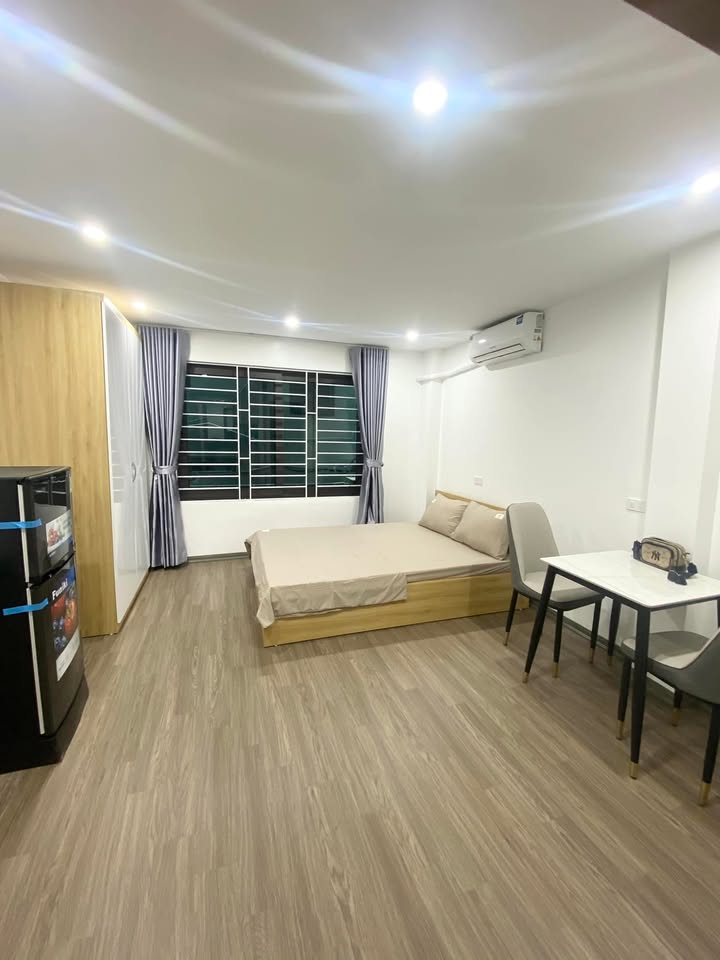 Căn hộ cho thuê Ngõ 47 Khương Trung quận Thanh Xuân - View đẹp, nội thất cao cấp!