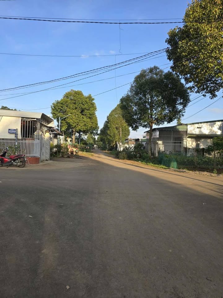 Đất thổ cư 193m² tại Ea Kar - Giá chỉ 250 triệu - Vị trí đắc địa ngay chợ 52!