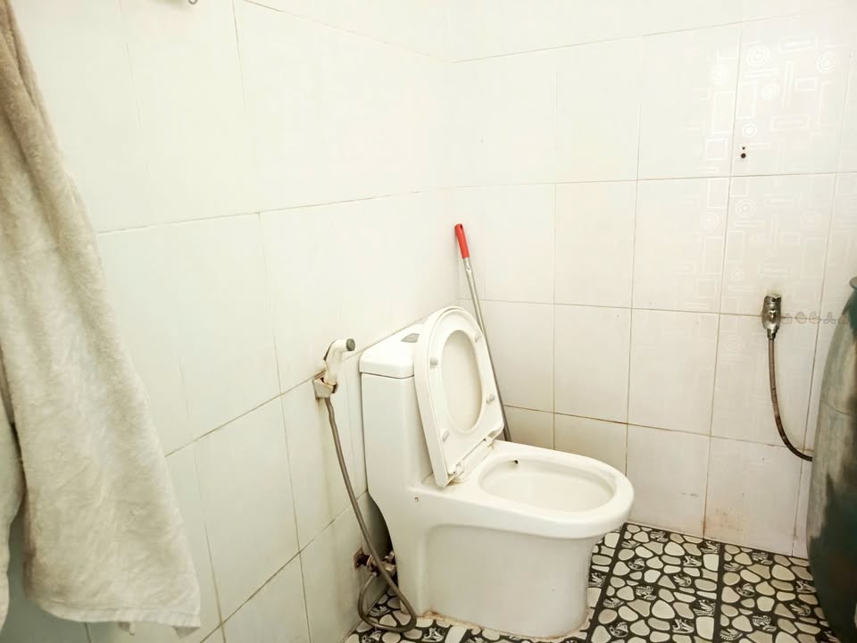 Lô đất thổ cư 122m² mặt tiền đường Quốc Lộ 1A, giá 2 tỷ - Đầu tư sinh lời ngay!