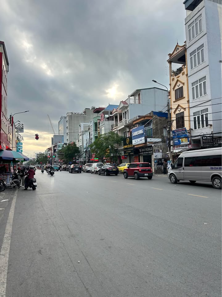 Nhà mặt đường Trần Nguyên Hãn, Hải Phòng 94m² giá 10 tỷ - Vị trí kinh doanh đắc địa!