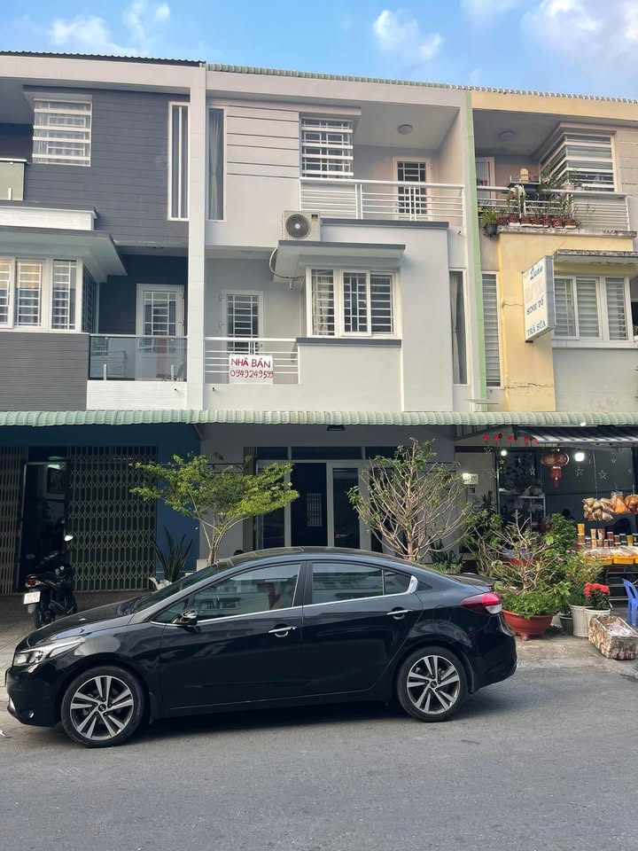 Shophouse TTTM Rạch Sỏi Rạch Giá 85m² giá thỏa thuận - Nhà chính chủ hoàn thiện