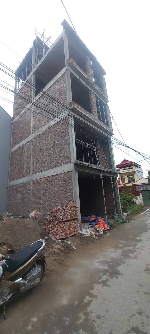 Nhà 5 tầng thôn Hòa Bình Thượng, Văn Giang 200m² giá chỉ 40 tỷ - Bàn giao cơ bản trước Tết!