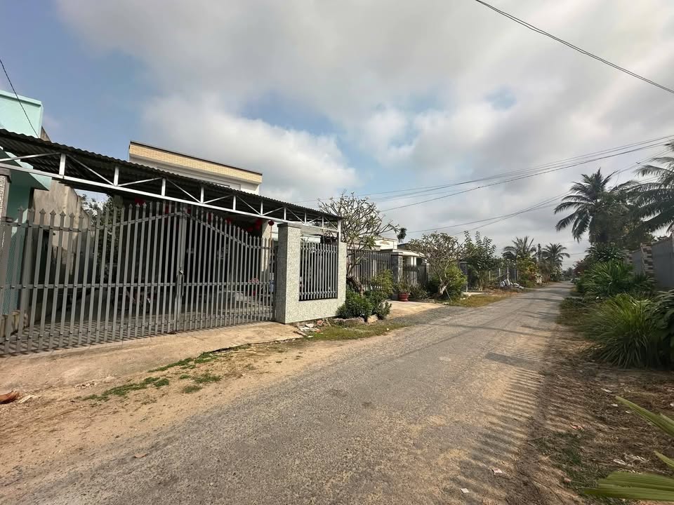 Nhà riêng Ninh Thạnh Tây Ninh 126m² giá 890 triệu - Đầu tư sinh lời ngay!