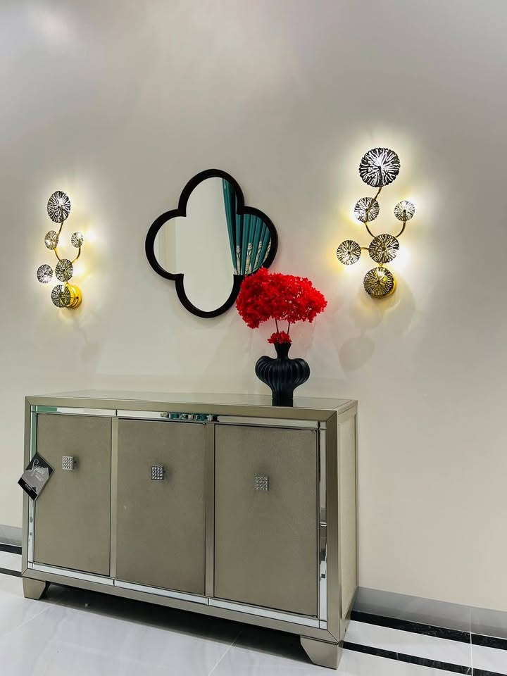 Nhà phố Hòa Thành 200m² giá 2.35 tỷ - Phong cách Luxury sang trọng!