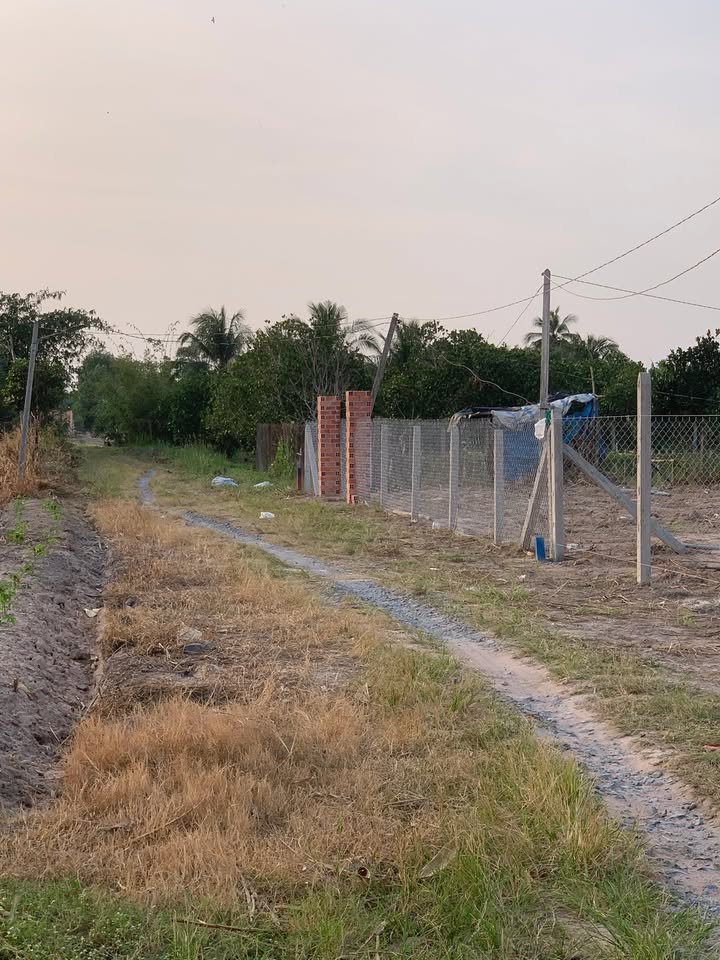 Đất nền Hòa Thành, Tây Ninh 1120m² giá 1.3 tỷ - Cơ hội đầu tư tuyệt vời!