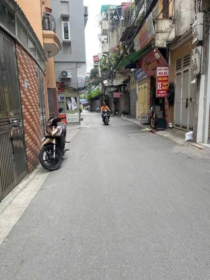 Nhà phố Hoàng Văn Thái, Thanh Xuân 59m² giá 13.9 tỷ - Dòng tiền ổn định 60 triệu/tháng!