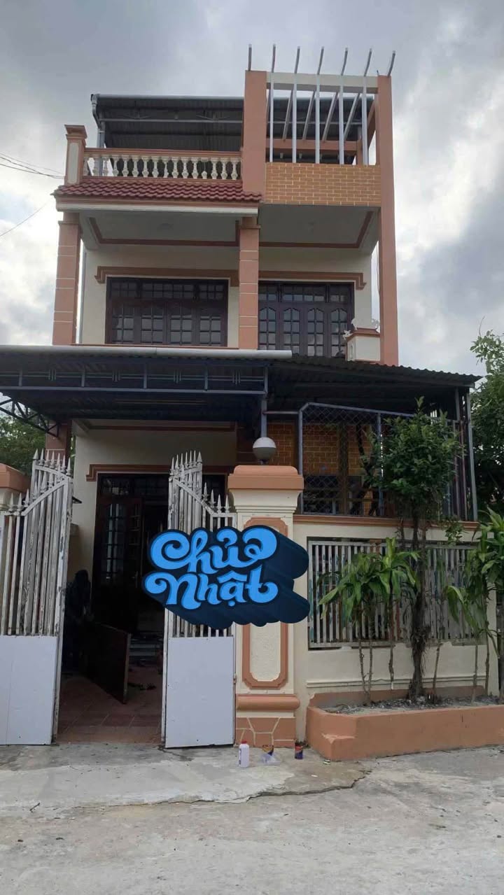 Nhà 2 tầng Tôn Thất Thuyết, Đông Hà 140m² giá chỉ 2 tỷ - Chính chủ bán gấp!