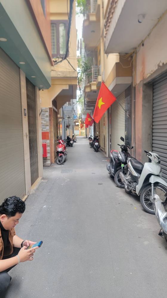 Nhà phố Hoàng Văn Thái, Thanh Xuân 45m² giá 16.5 tỷ - Sổ đỏ chính chủ, ô tô vào nhà!