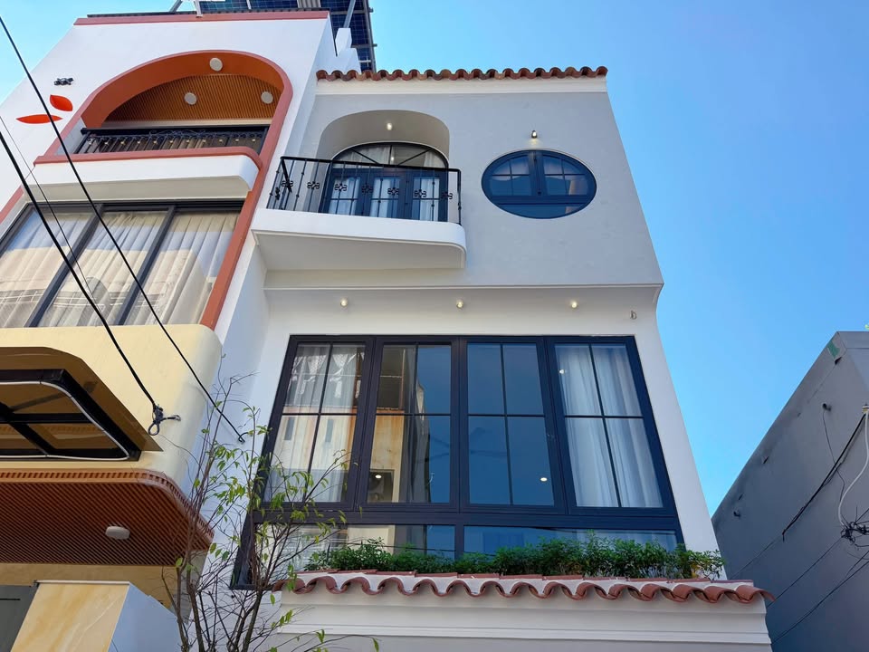 Nhà đẹp 3,5 tầng Hòa Cường, Hải Châu 60m² giá 7 tỷ - Sẵn sàng vào ở ngay!