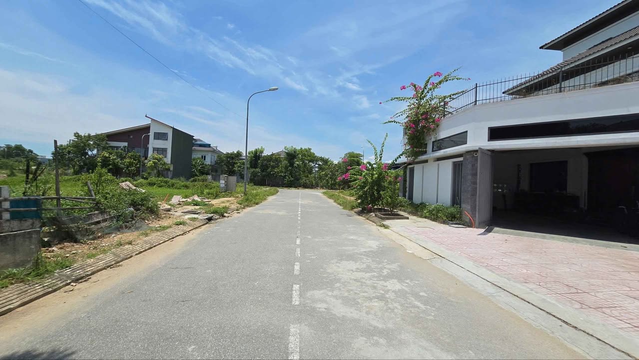 Đất nền Bắc Thượng, Thạch Hà 172,7m² giá 4,5 tỷ - Vị trí đắc địa gần KĐT!