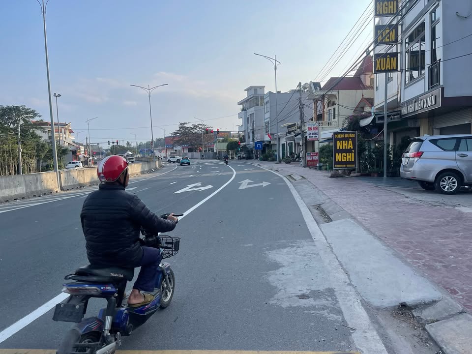 Nhà mặt đường Quốc Lộ 10 Kênh Giang 185m² giá thỏa thuận - Cơ hội kinh doanh tuyệt vời!