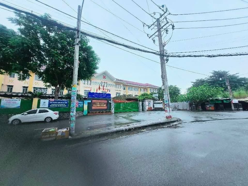 Nhà đất Linh Xuân Thủ Đức 80m² giá 3,99 tỷ - Đất vuông vức, xây mới tự do!