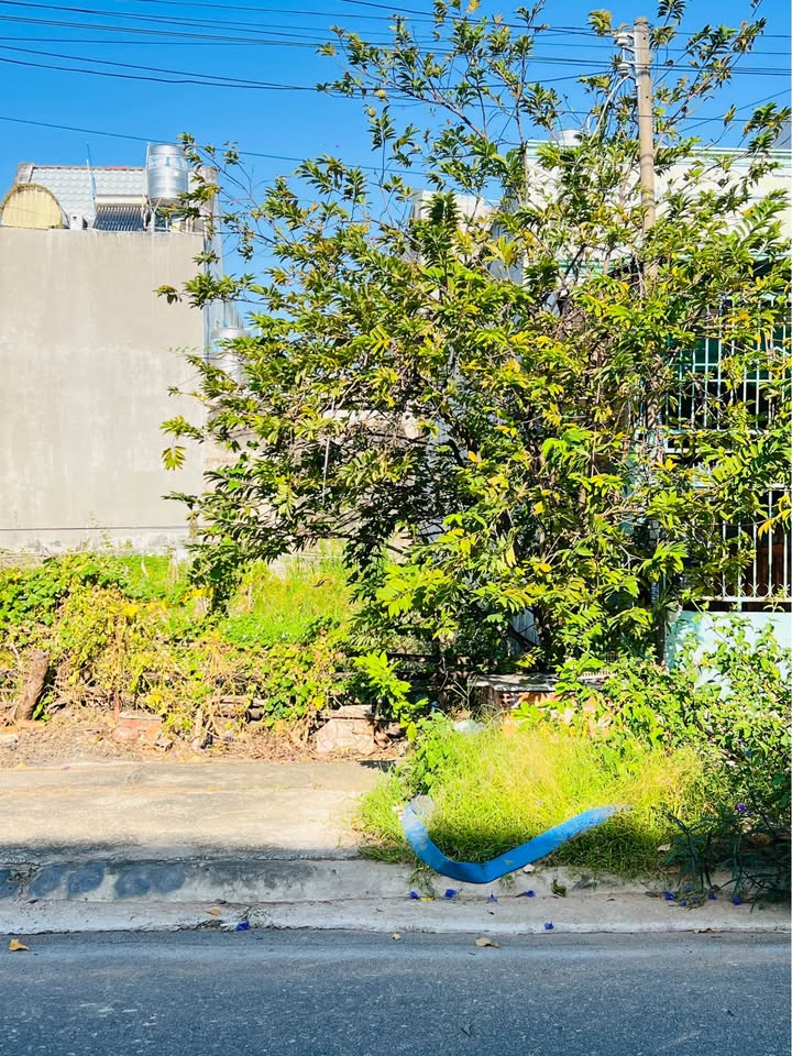 Đất nền mặt tiền đường Nguyễn Thị Định Phan Thiết 100m² giá 1.83 tỷ - Cơ hội đầu tư tuyệt vời!