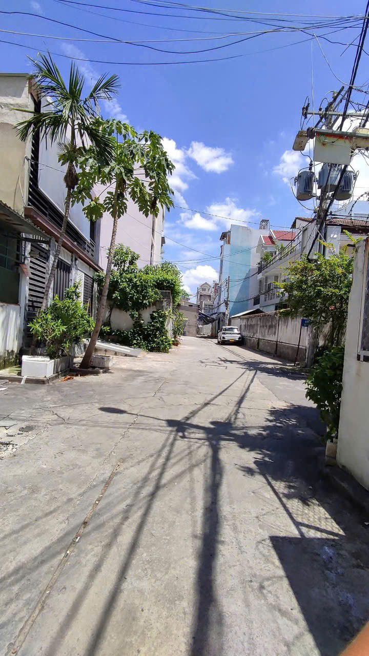 Nhà bán hẻm Lê Thúc Hoạch, Phú Thọ Hoà, Tân Phú 152m² - Giá chỉ 15.3 tỷ, thương lượng ngay!